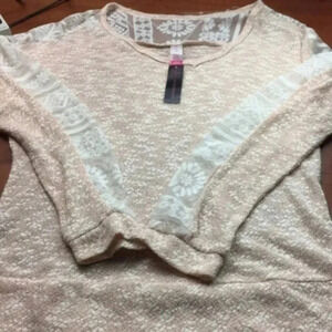 No boundaries ladies blouse XL